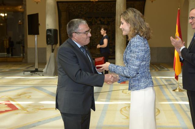 El moment del lliurament del Premi Reina Letizia a la ciutat de Lleida