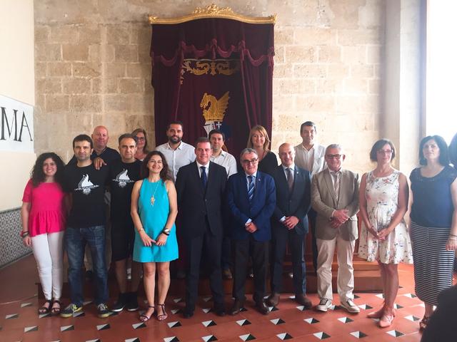 L'acalde Àngel Ros ha encapçalat la delegació lleidatana que avui ha visitat Xàtiva en el marc del treball del protocol d'agermanament entre les dues ciutats.