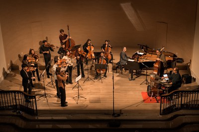 OCCI & Jazz Trio.  Una producció singular per a orquestra de corda i trio de jazz.