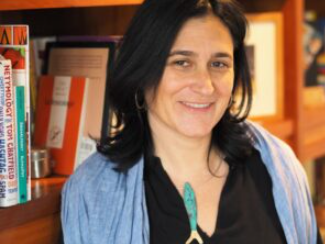 <bound method DexterityContent.Title of <Event at /fs-paeria/paeria/ca/actualitat/agenda/presentacio-dels-llibres-diccionari-de-medicina-il-lustrat-per-a-principiants-i-el-coronavirus-es-verd>>.