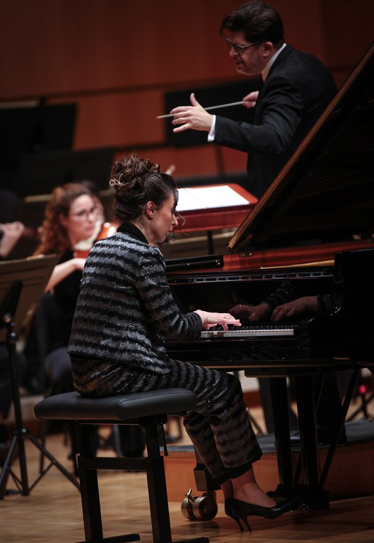 Yulianna Avdeeva & Concert per a piano de Txaikovski.  Gabriel Bebeselea & Franz Schubert Filharmonia