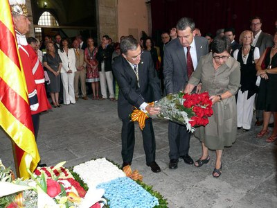 Ofrena de flors en memòria dels lleidatans morts per la defensa de les llibertats de Catalunya.