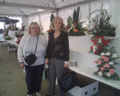 Les parades dels floristes romandran a l'av. de l'alcalde Areny fins a l'1 de novembre..