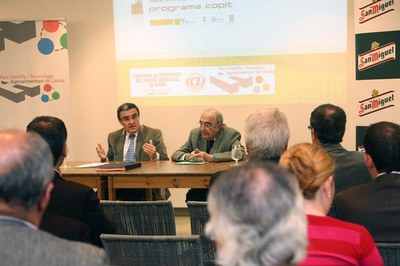 El conveni estableix la col·laboració mútua entre el parc i les empreses del polígon pel que fa a línies de recerca i serveis comuns..