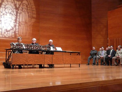 La tinent d'alcalde, Montse Parra, i el bisbe de Lleida, Joan Piris, han presidit l'acte.