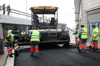 La millora del carrer de Lluís Roca s'emmarca també dins el mateix pla.