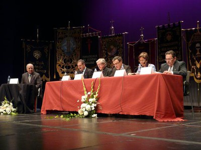 L'acte ha estat presidit per l'alcalde de Lleida, Àngel Ros, i el bisbe de la ciutat, Joan Piris.