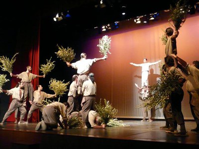 Un moment de la representació de la Moixiganga.