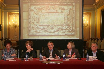 L'obra forma part de la col·lecció de publicacions de l'Arxiu Municipal, destinada a difondre el patrimoni que s'hi conserva..