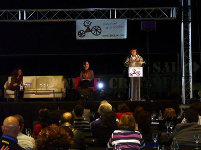 Mestres ha participat en una taula de debat.