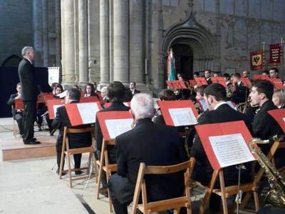 El pregó ha estat amenitzat per la Banda Municipal Ciutat de Fraga.
