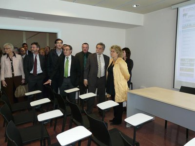 Marina Geli i Àngel Ros, visitant les instal·lacions.