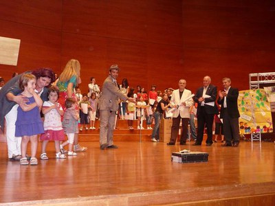 L'acte ha comptat amb una gran participació per part de les escoles.