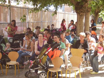 La cloenda del projecte s'ha realitzat amb la celebració d'una festa per a pares i mares i infants..