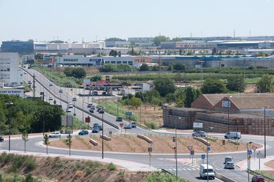 Rotonda de la nova cruïlla de la LL-11 (vial de prolongació de Victoriano Muñoz Oms).