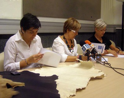 Foto 3. La pell i l'aigua són els elements principals d'una de les activitats didàctiques proposades.