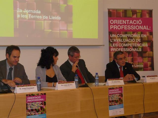Foto 2. L'acte s'ha fet a la Sala Maria Rúbies de la Facultat de Ciències de l'Educació de la UdL, al campus de Cappont
