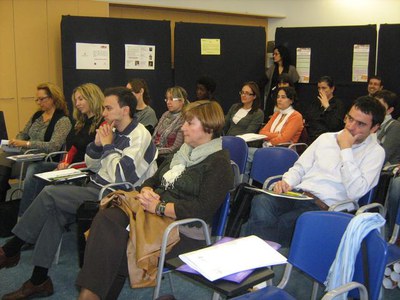 S'ha inscrit una cinquentena de professionals.