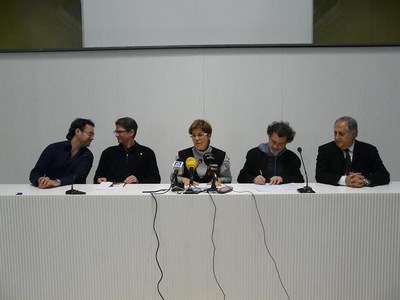 Foto 2. La presentació dels Premis Literaris 2010 s'ha fet a la sala Alfred Perenya de l'IMAC.