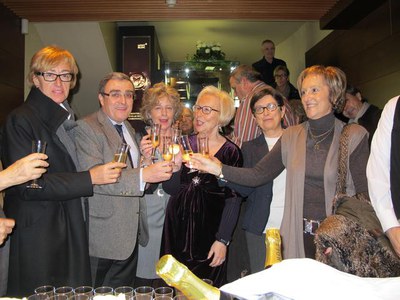 La botiga s'ha omplert de gom a gom.