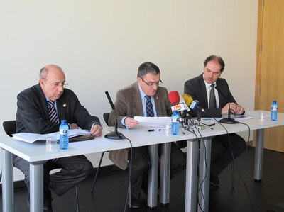 Foto 2. Àngel Ros ha destacat que enguany, a petició de les empreses d’automoció, Fira de Lleida ha decidit separar aquest saló de LleidaMoto i Lleid….