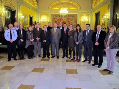 Regidors de la Corporació i autoritats que han acompanyat la visita del conseller.