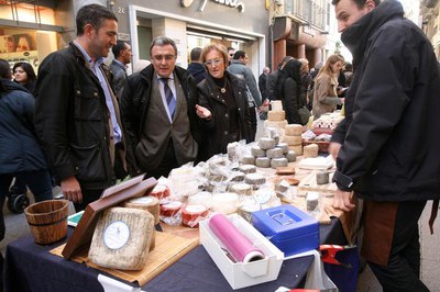 Aquest any s'han incorporat al mercat paradistes dels que participen al Mercat de l'Hort a taula dels diumenges..