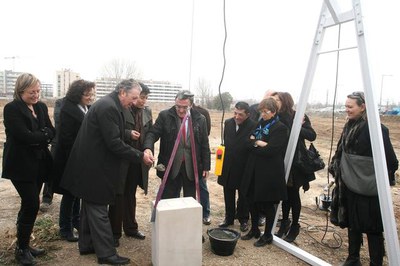 2. L'equipament es troba en la zona d'expansio de Cappont i Bordeta..