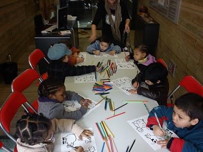 Foto 2. Els tallers estan dirigits a nens i nenes d'entre 5 i 12 anys perquè coneguin la història i la riquesa cultural de la ciutat a través de l'of….