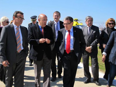 Foto 3. Àngel Ros ha assistit a la inauguració de la infraestructura, situada al parc de Bombers de Lleida i molt proper a l'HUAV.