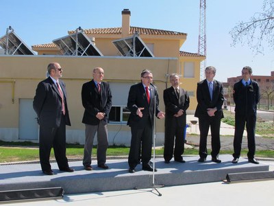 Foto 4. Ros ha destacat en el seu parlament que el nou heliport reforça el servei sanitàri i d'urgències del territori.