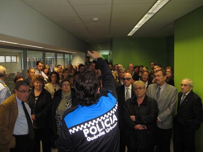 Foto 3. Unes 150 persones han assistit a aquesta visita guiada per les noves instal·lacions.