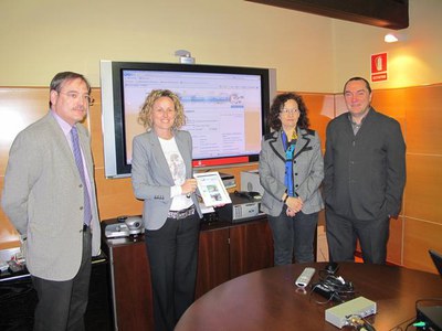 El web WikiLleida, està en format Wiki i, per tant, pot ser escrit pels ciutadans i ciutadanes de Lleida de manera col·laborativa.