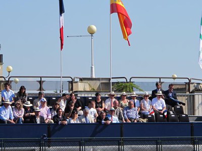 Foto 3. Àngel Ros ha visitat aquest matí les instal·lacions del Club Tenis Lleida on s'han jugat els partits de l'eliminatòria.
