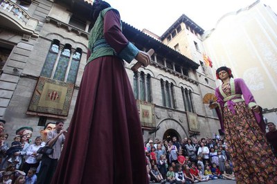 En l'acte d'avui s'ha presentat la restauració dels gegants xinesos..