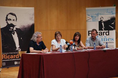 La tinenta d'alcalde Montse Parra ha presidit la presentació del certamen..