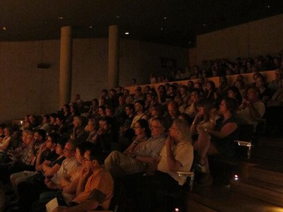 Foto 2. El regidor Jesús Castillo ha assistit al concert que s'ha fet a la sala 2 de l'Auditori Municipal Enric Granados.