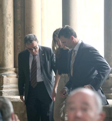 Els Prínceps han recorregut el claustre de la Seu Vella, obert a la ciutat..