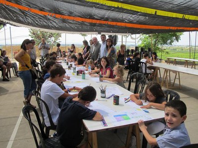 Foto 2. Al matí també s'ha fet el 5è concurs de pinturà ràpida, amb categories fins als 18 anys.