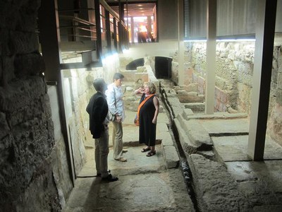Les Adoberies, situades a la Rambla Ferran, 9 també acullen l'oficina del Pla de Barris Portal de la Magdalena-Noguerola.