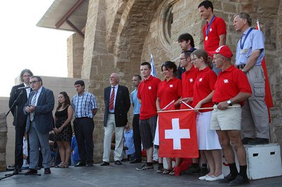 Foto 2. L'alcalde ha presidit la cerimònia de cloenda del XVII Campionat de Globus Aerostàtics que s'ha fet a la Suda.