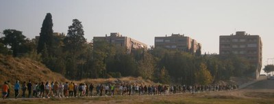 Els participants han sortit del Centre Cívic de Balàfia per agafar el camí del canal de Pinyana.