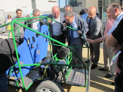 Un vehicle elèctric construït íntegrament pels estudiants de la Caparrella, una de les estrelles de l'exposició de vehicles elèctrics.