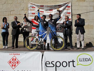 Foto 2. Ros ha presidit l'entrega de premis.