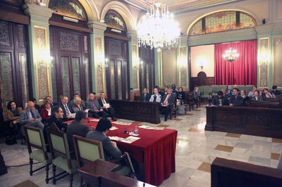 Pel que fa a la temàtica de la guia, que té 40 pàgines, s’ordena en dos apartats: “Lleida, la meva ciutat” i “La meva escala”.