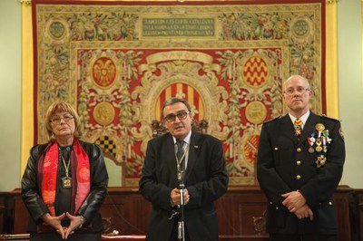 Foto 4. L'alcalde ha felicitat els guardonats i tot el cos de la Guàrdia Urbana pel seu servei a la ciutat.