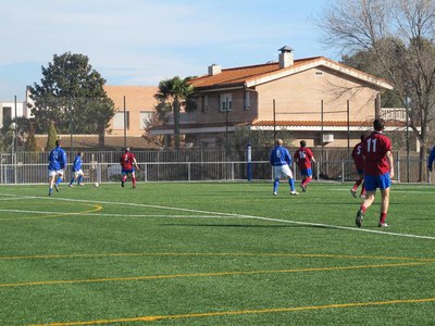 Foto 3. L'alcalde ha fet l'assistència a Zaballos, qui ha fet pujar el 4t gol dels blaus.