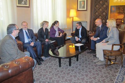 Foto 4. El Consolat Britànic ha vingut a Lleida en missió comercial al Parc.