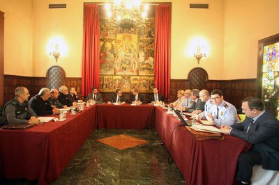 La Junta Local de Seguretat s'ha reunit al saló del Retaule de l'Ajuntament de Lleida..