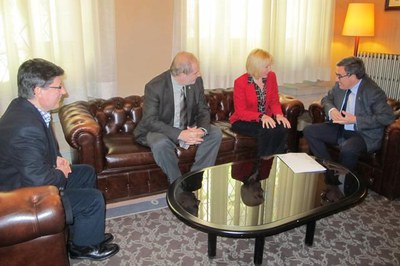 Foto 2. Ros ha mostrat la seva disposició a col·laborar amb la Subdelegació del Govern.